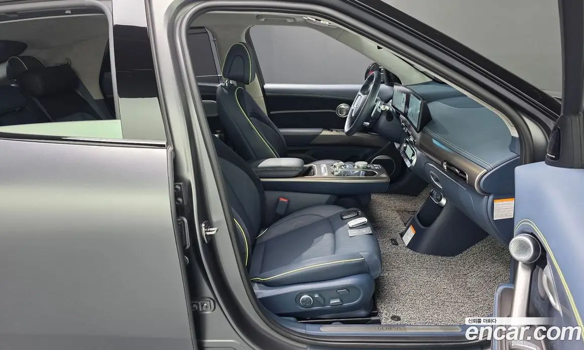 Genesis GV60 2022 0.1 автомат (гидро), фото 16