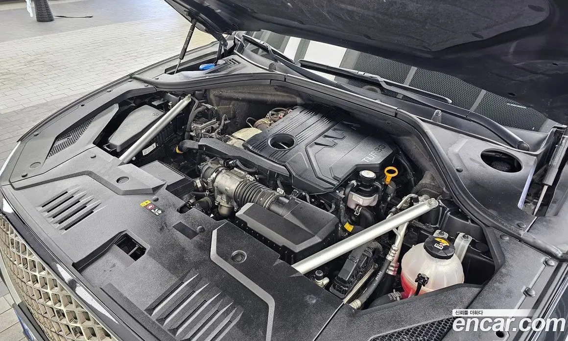 Genesis GV70 2021 2.2 автомат (гидро), фото 6