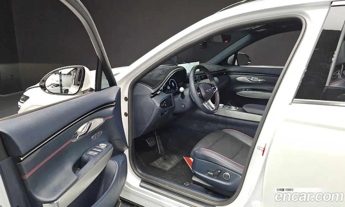Genesis GV70 2021 2.5 автомат (гидро), фото 13