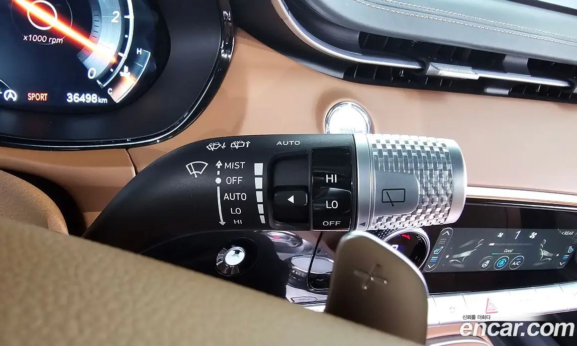Genesis GV70 2023 2.5 автомат (гидро), фото 27