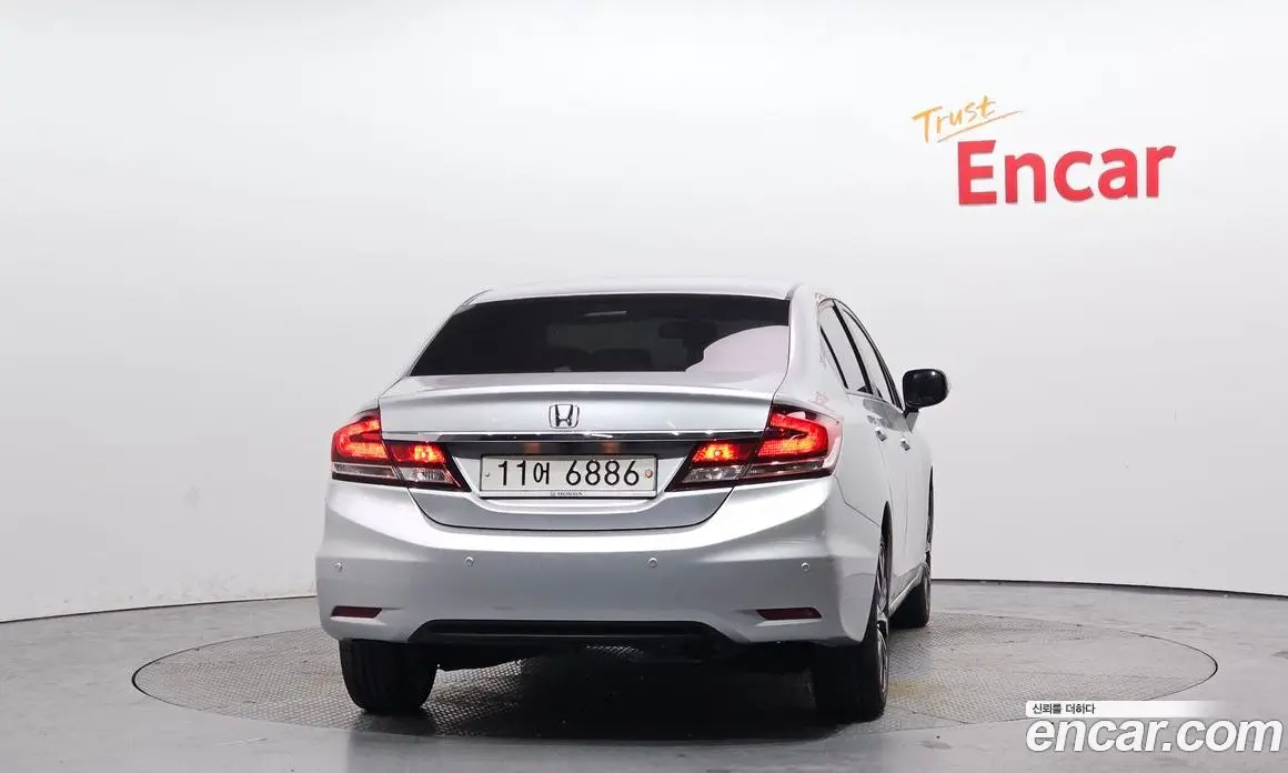 Honda Civic 2015 1.8 автомат (гидро), фото 4