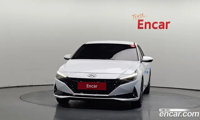 Hyundai Avante 2022 1.6 автомат (гидро), миниатюра 3