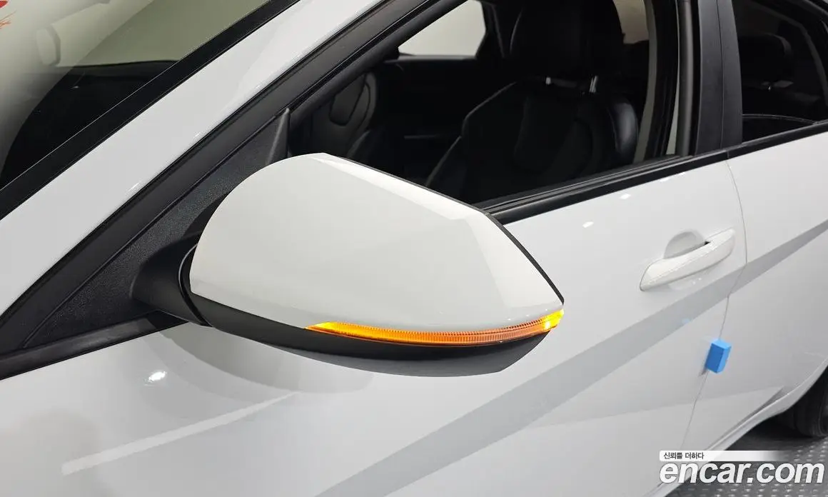 Hyundai Avante 2022 1.6 автомат (гидро), фото 30
