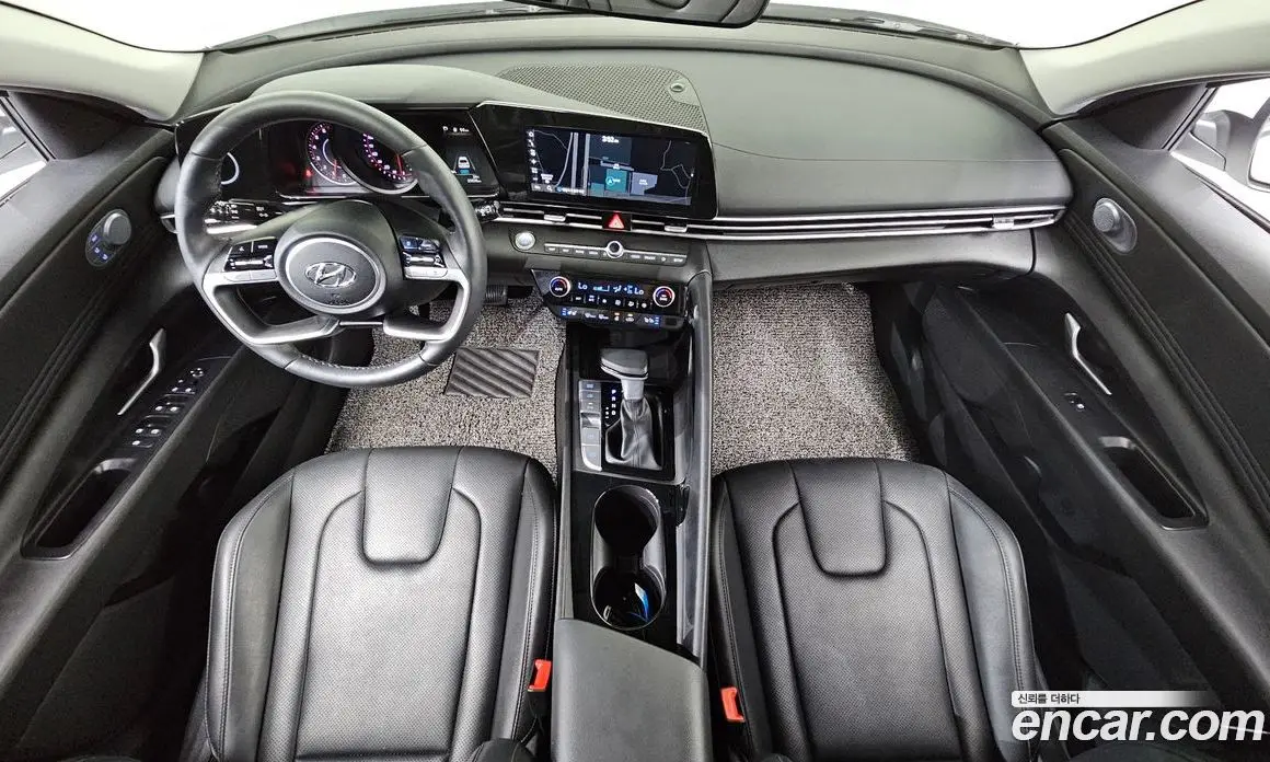Hyundai Avante 2022 1.6 автомат (гидро), фото 10