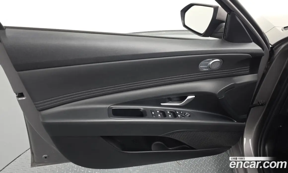 Hyundai Avante 2022 1.6 автомат (гидро), фото 31
