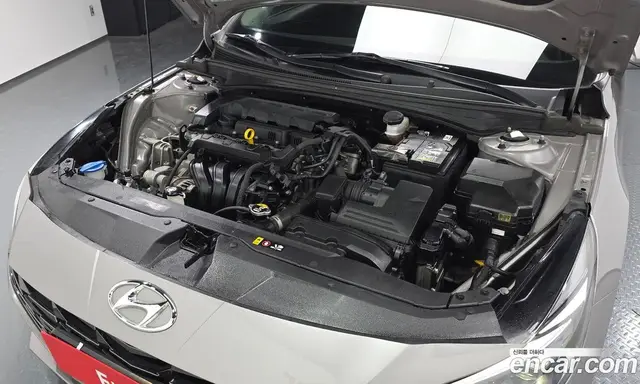 Hyundai Avante 2022 1.6 автомат (гидро), миниатюра 6