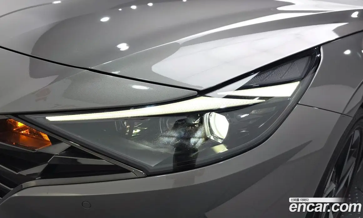Hyundai Avante 2022 1.6 автомат (гидро), фото 8