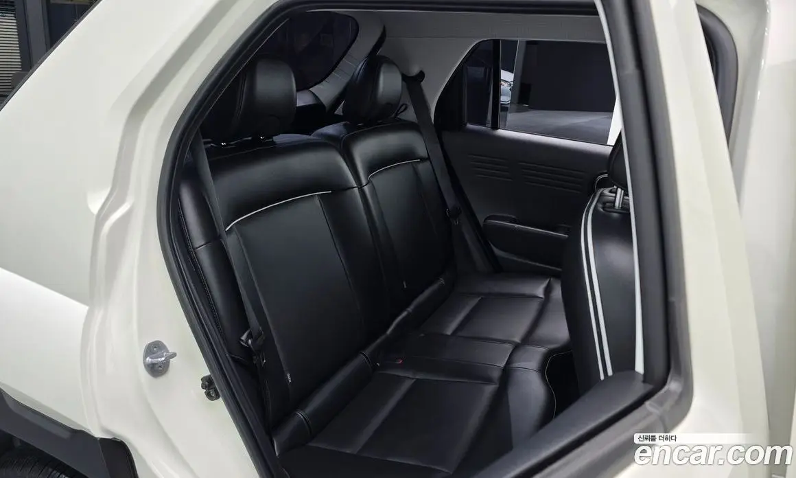 Hyundai Casper 2022 1.0 автомат (гидро), фото 16