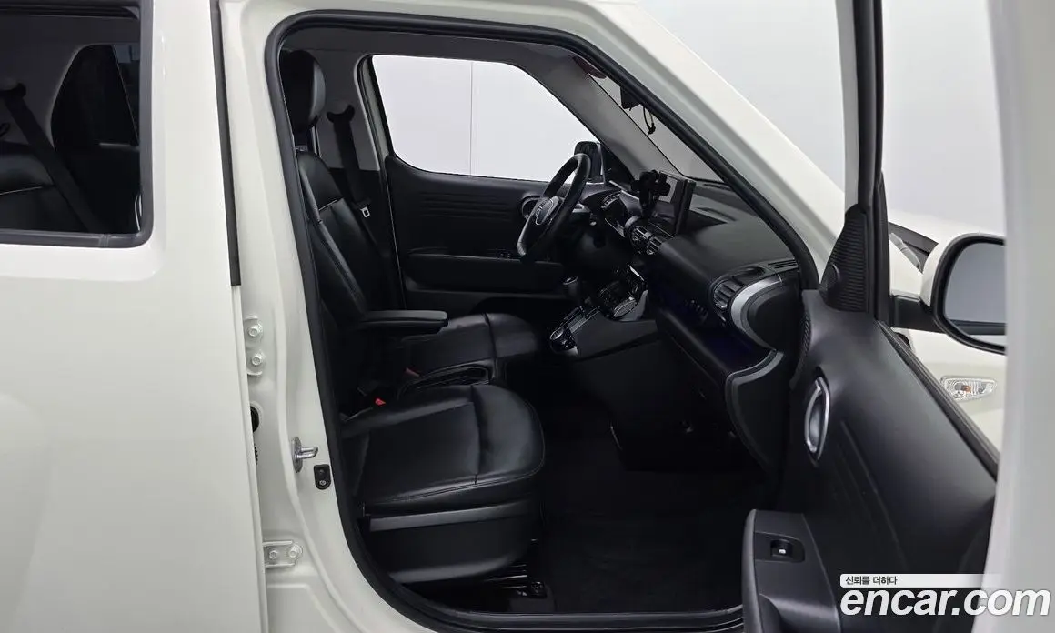 Hyundai Casper 2022 1.0 автомат (гидро), фото 17