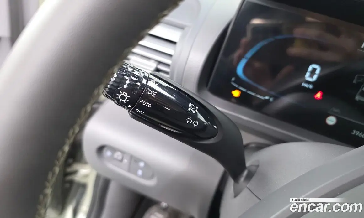 Hyundai Casper 2022 1.0 автомат (гидро), фото 28