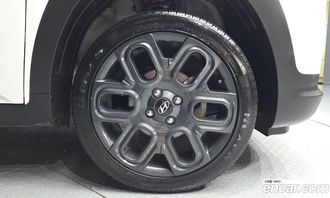 Hyundai Casper 2023 1.0 автомат (гидро), фото 5