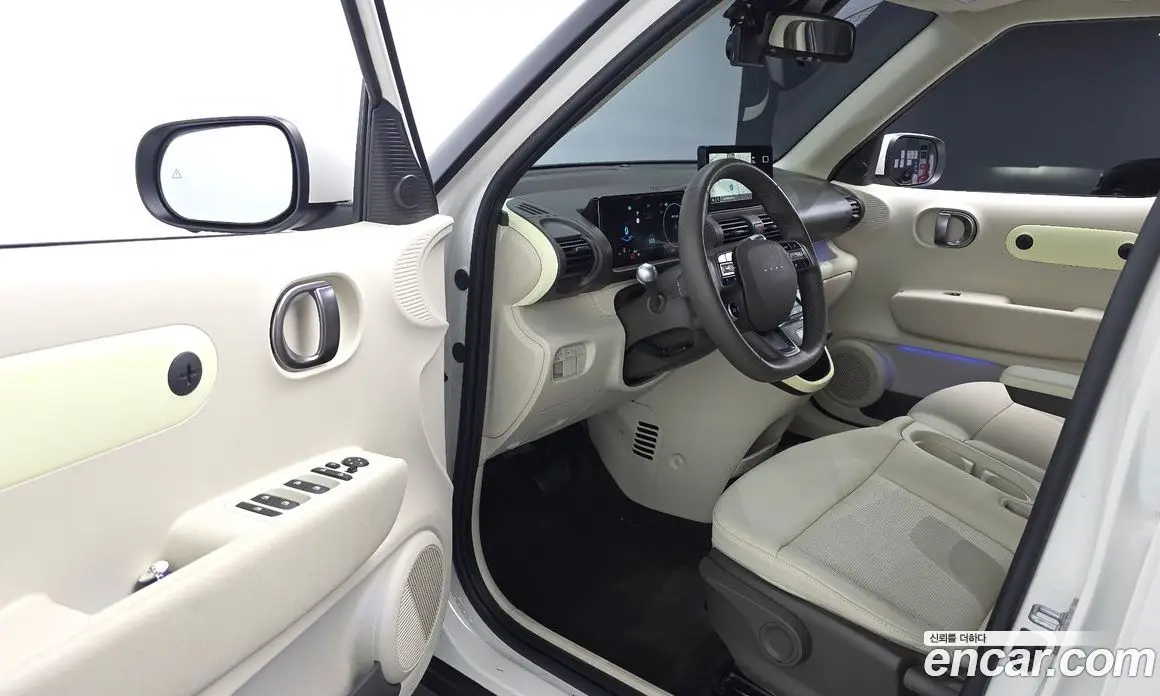 Hyundai Casper 2024 0.2 автомат (гидро), фото 13