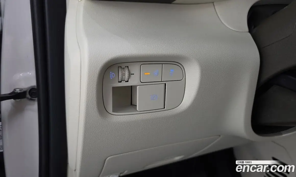 Hyundai Casper 2024 0.2 автомат (гидро), фото 19