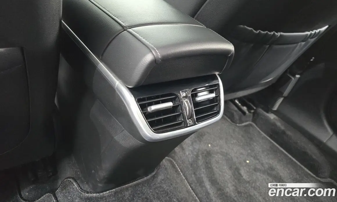 Hyundai Grandeur 2020 3.3 автомат (гидро), фото 27
