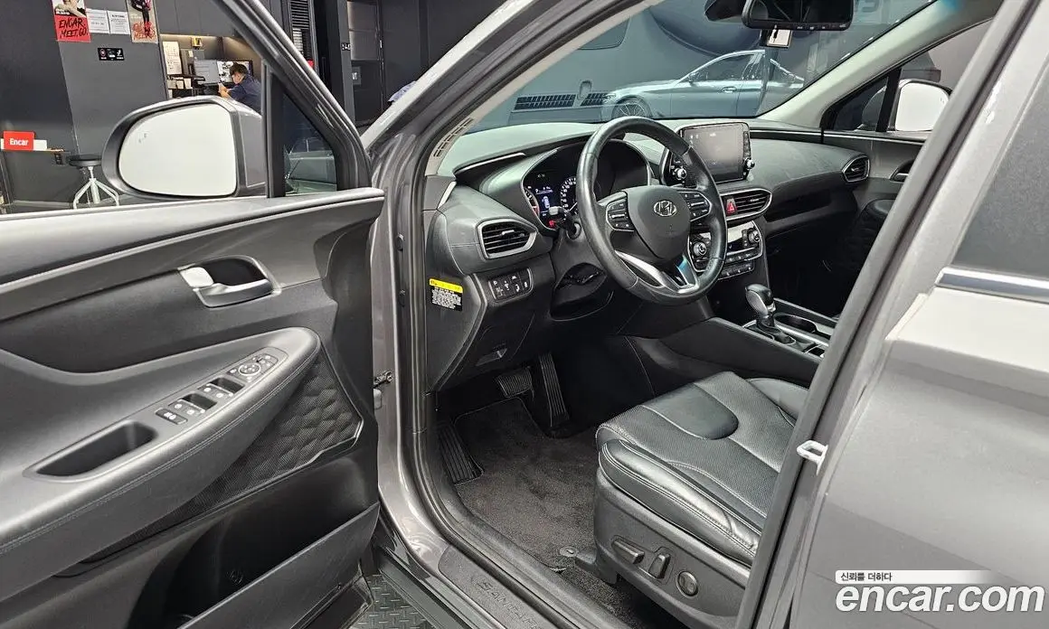 Hyundai Santa Fe 2019 2.0 автомат (гидро), фото 13