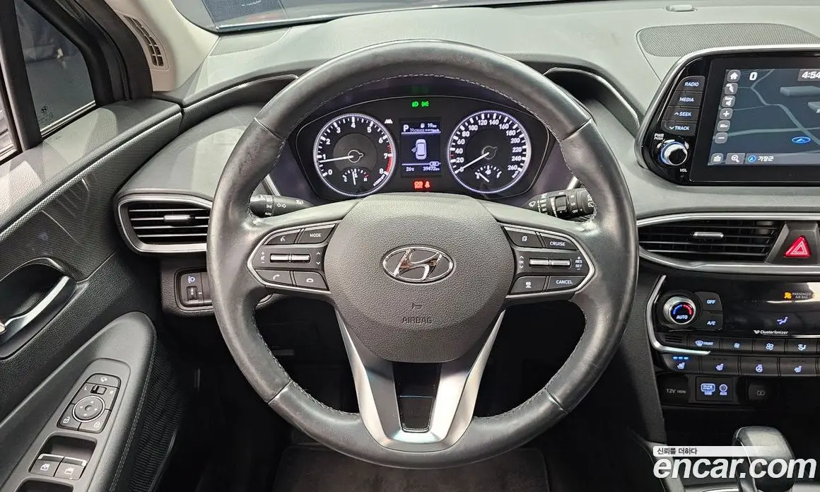 Hyundai Santa Fe 2019 2.0 автомат (гидро), фото 19