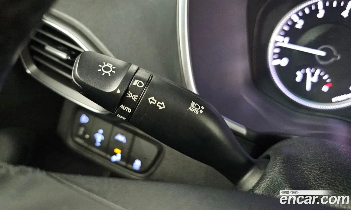 Hyundai Santa Fe 2019 2.0 автомат (гидро), фото 27