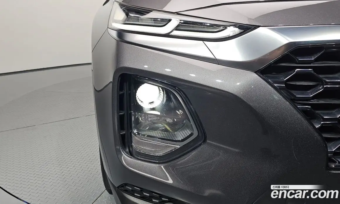 Hyundai Santa Fe 2019 2.0 автомат (гидро), фото 8