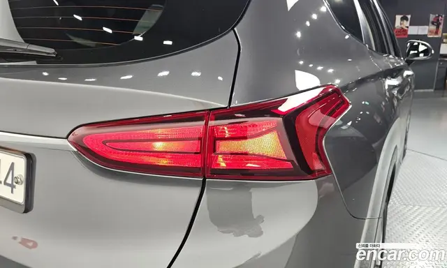 Hyundai Santa Fe 2019 2.0 автомат (гидро), миниатюра 9