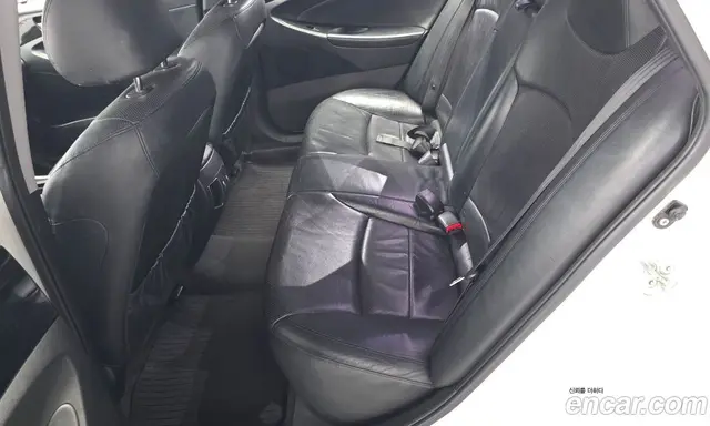 Hyundai Sonata 2009 2.0 автомат (гидро), миниатюра 12