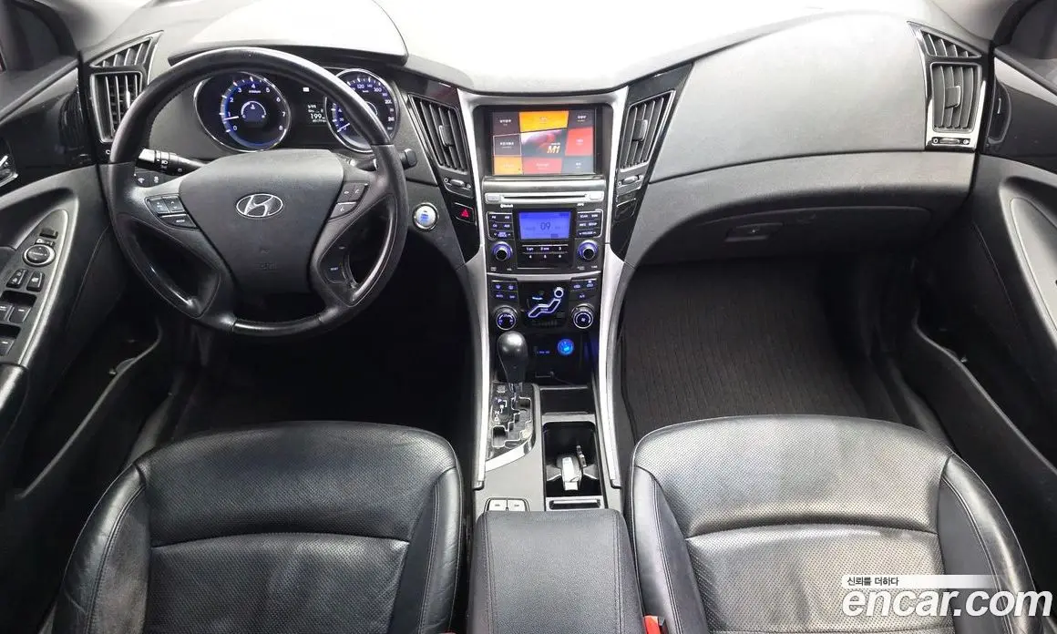 Hyundai Sonata 2009 2.0 автомат (гидро), фото 7