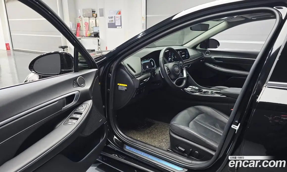 Hyundai Sonata 2019 2.0 автомат (гидро), фото 13