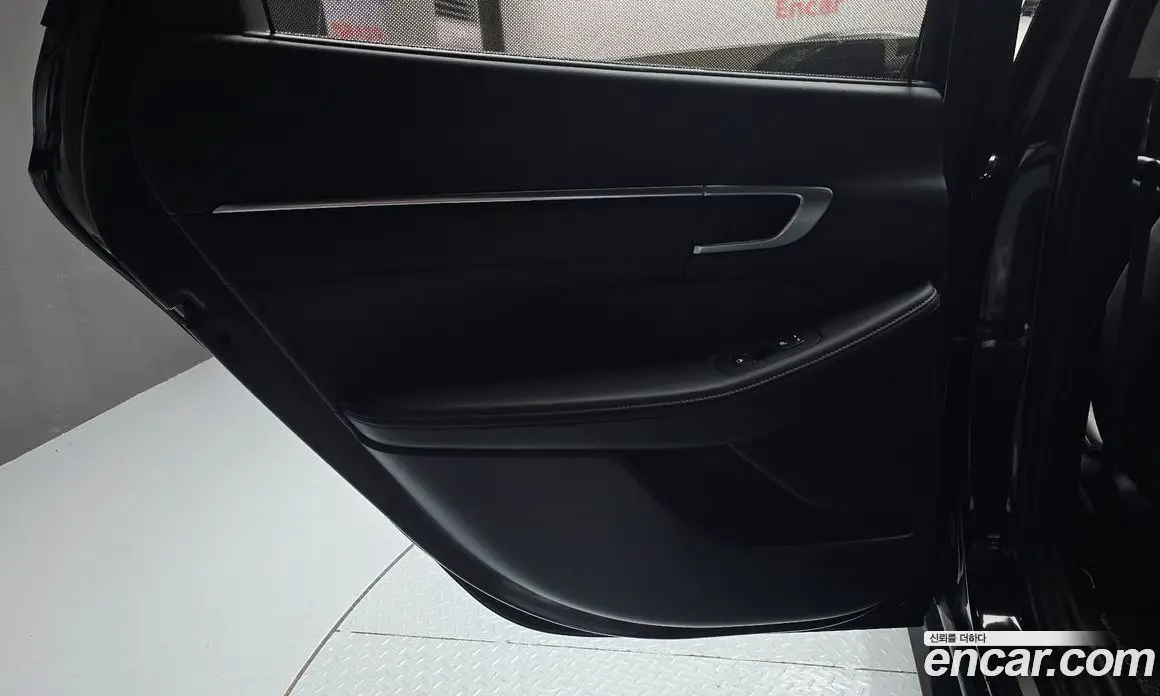 Hyundai Sonata 2019 2.0 автомат (гидро), фото 15