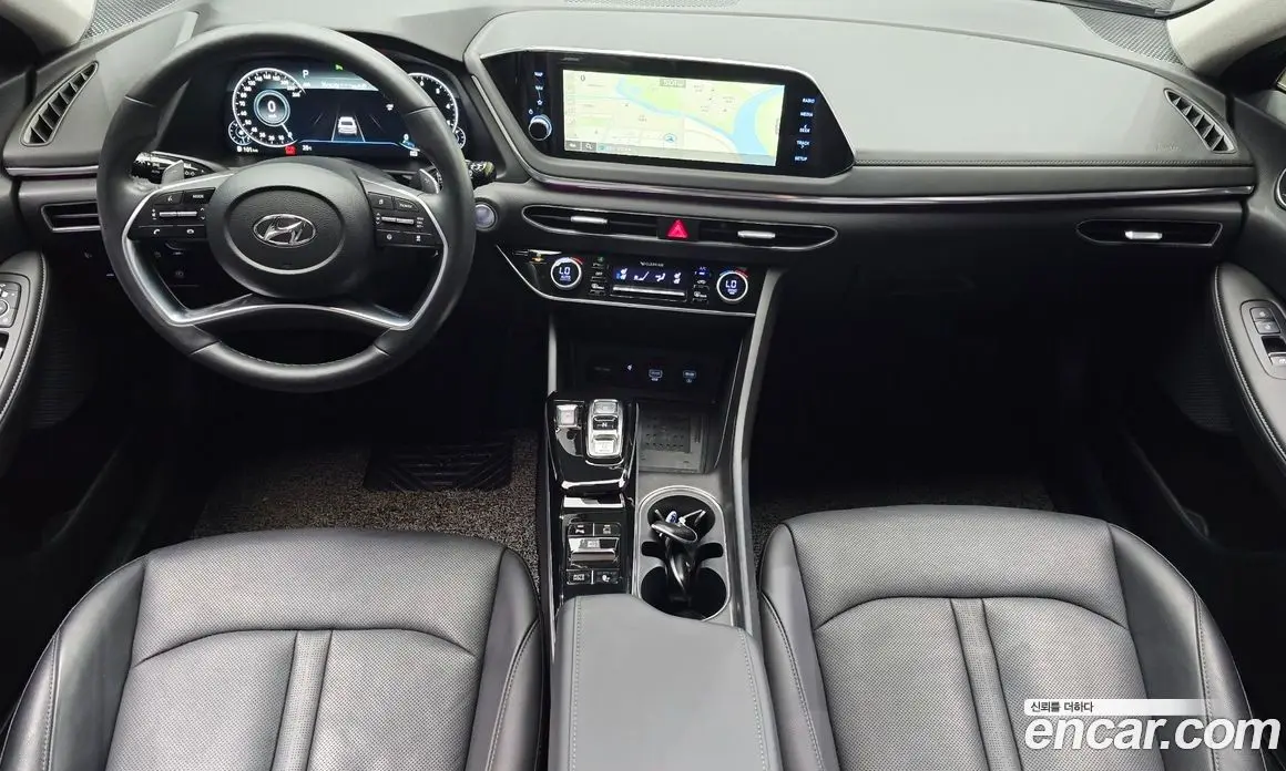 Hyundai Sonata 2019 2.0 автомат (гидро), фото 10