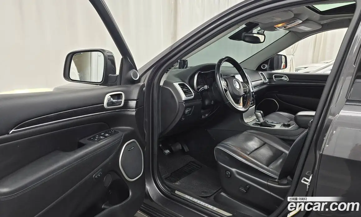 Jeep Cherokee 2021 3.6 автомат (гидро), фото 13