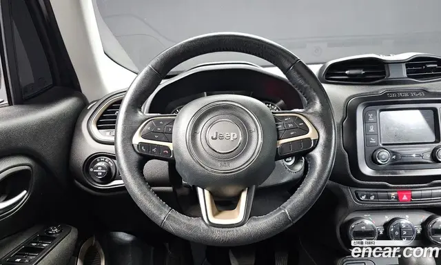 Jeep Renegade 2017 2.4 автомат (гидро), миниатюра 12
