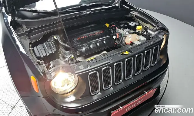 Jeep Renegade 2017 2.4 автомат (гидро), миниатюра 6