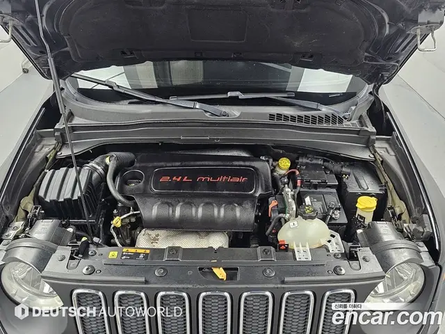Jeep Renegade 2017 2.4 автомат (гидро), миниатюра 6