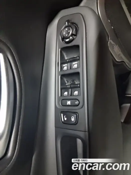 Jeep Renegade 2022 1.3 автомат (гидро), фото 14