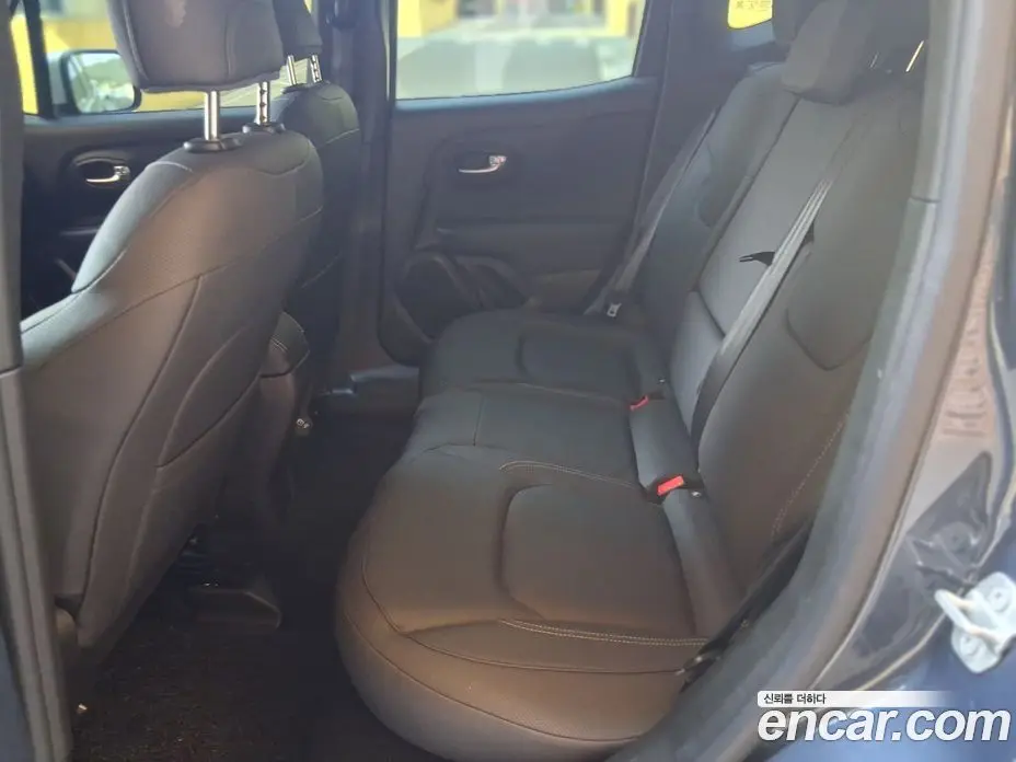 Jeep Renegade 2022 1.3 автомат (гидро), фото 18