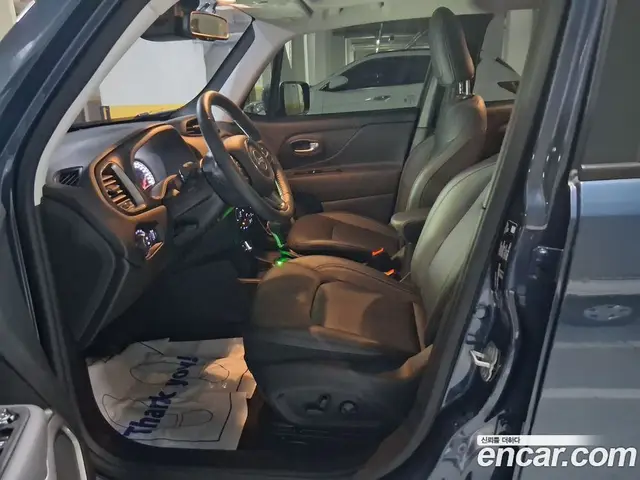 Jeep Renegade 2022 1.3 автомат (гидро), миниатюра 7