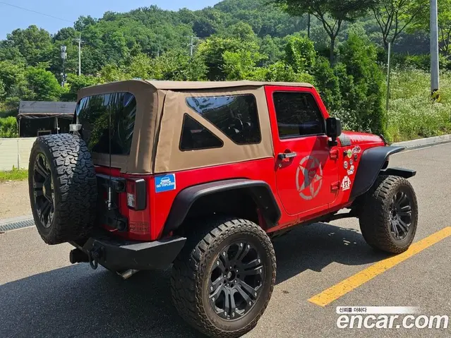 Jeep Wrangler 2010 2.8 автомат (гидро), миниатюра 2