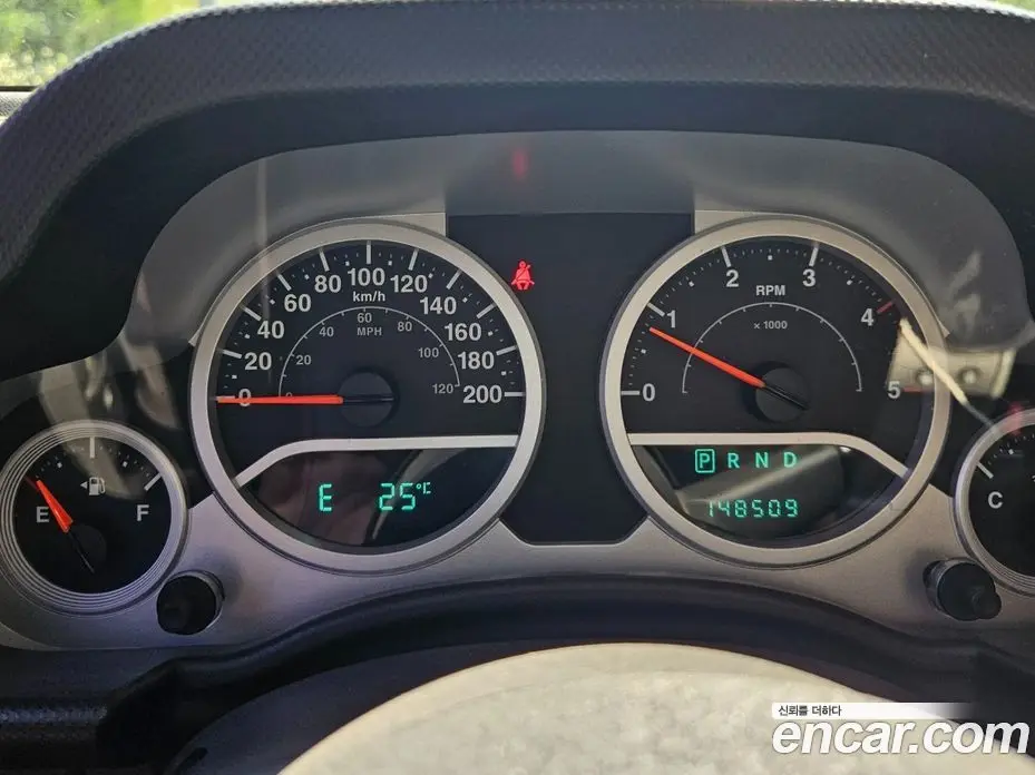 Jeep Wrangler 2010 2.8 автомат (гидро), фото 7