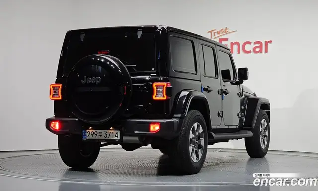 Jeep Wrangler 2021 2.0 автомат (гидро), миниатюра 2