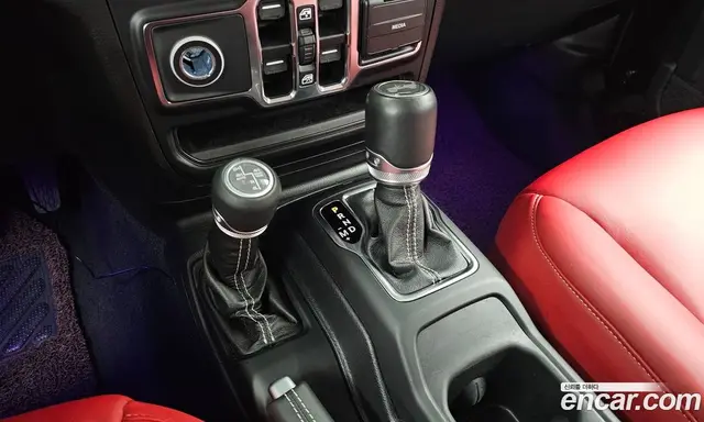 Jeep Wrangler 2021 2.0 автомат (гидро), миниатюра 12