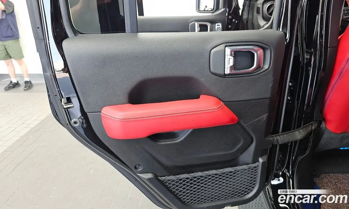 Jeep Wrangler 2021 2.0 автомат (гидро), фото 15