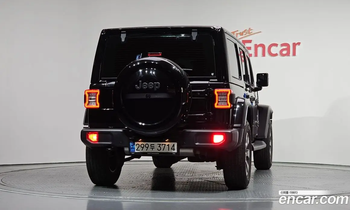 Jeep Wrangler 2021 2.0 автомат (гидро), фото 4