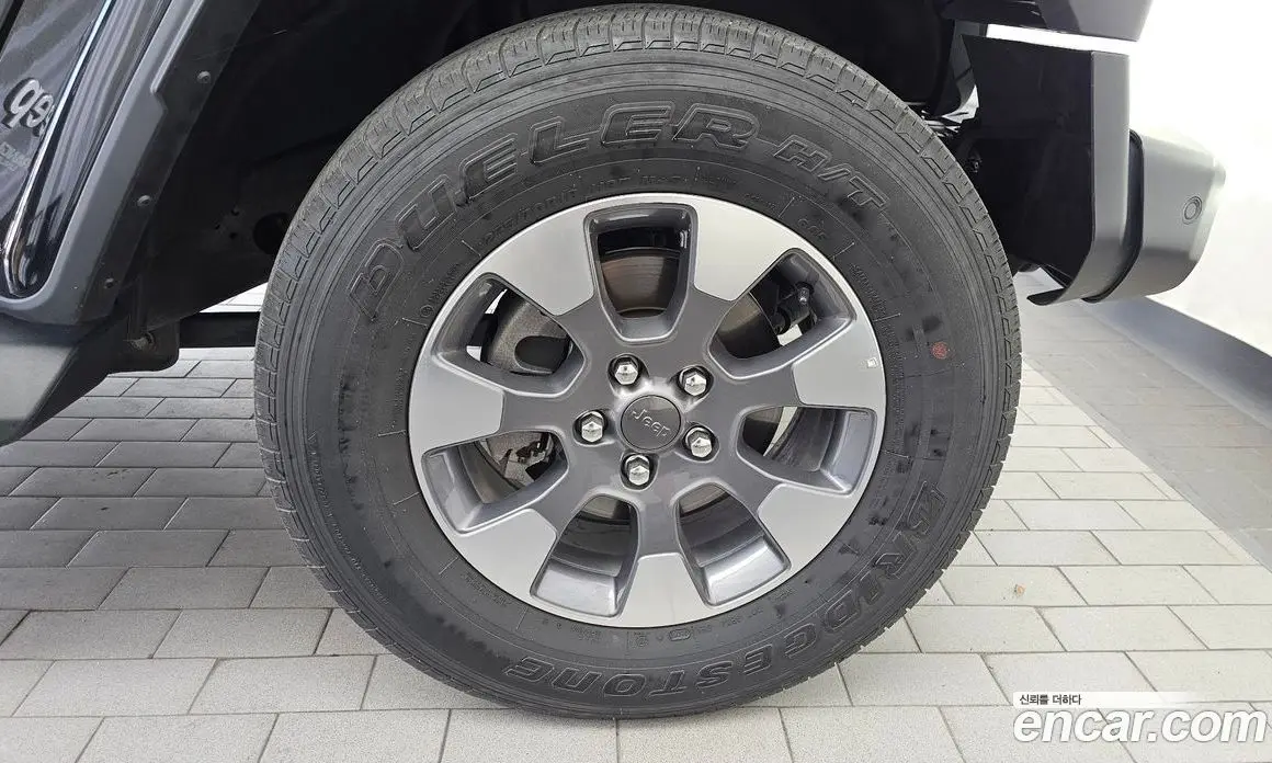 Jeep Wrangler 2021 2.0 автомат (гидро), фото 7