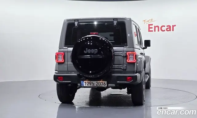Jeep Wrangler 2021 2.0 автомат (гидро), миниатюра 4