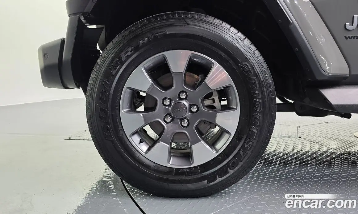Jeep Wrangler 2021 2.0 автомат (гидро), фото 5