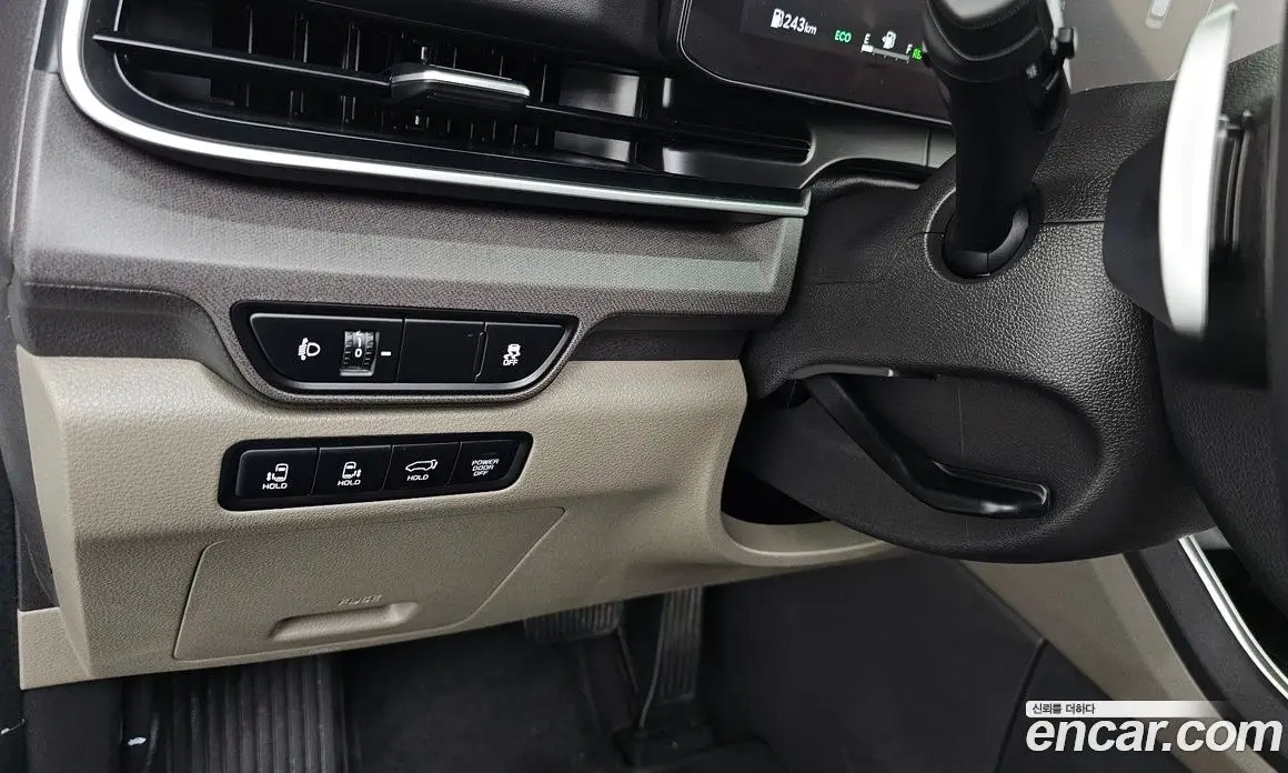 Kia Carnival 2024 1.6 автомат (гидро), фото 23