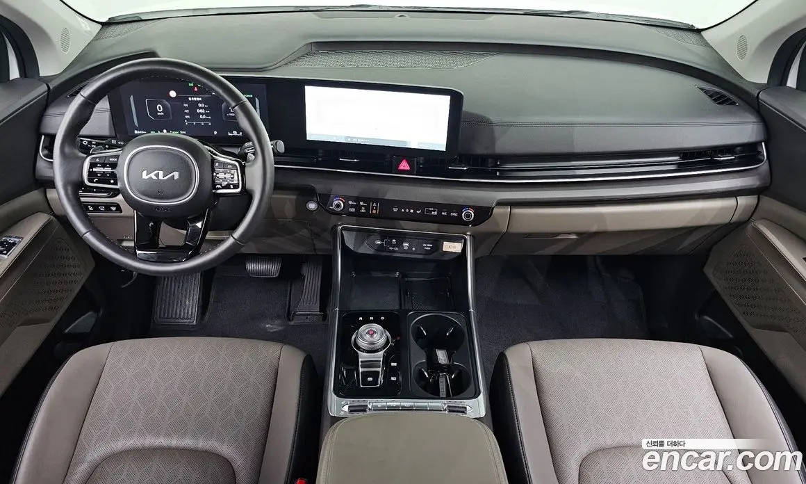 Kia Carnival 2024 1.6 автомат (гидро), фото 9