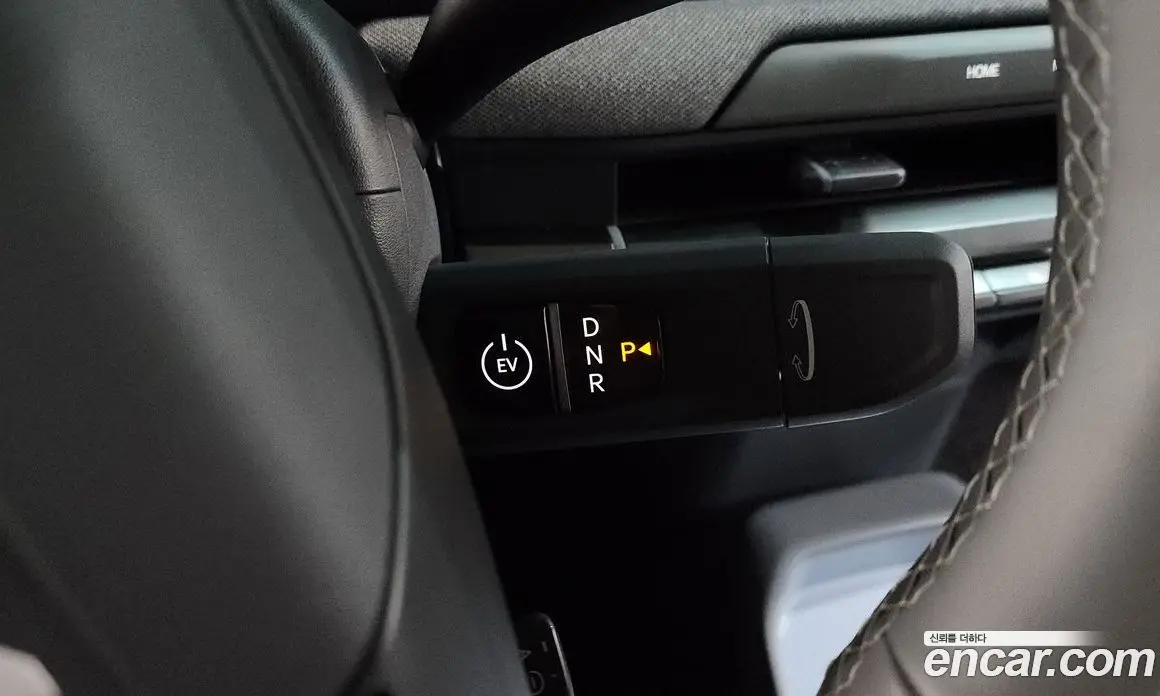 Kia EV3 2025 0.2 автомат (гидро), фото 12