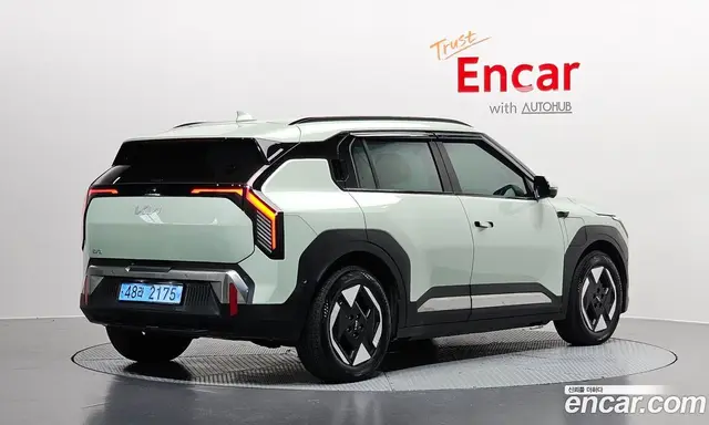 Kia EV3 2025 0.2 автомат (гидро), миниатюра 2