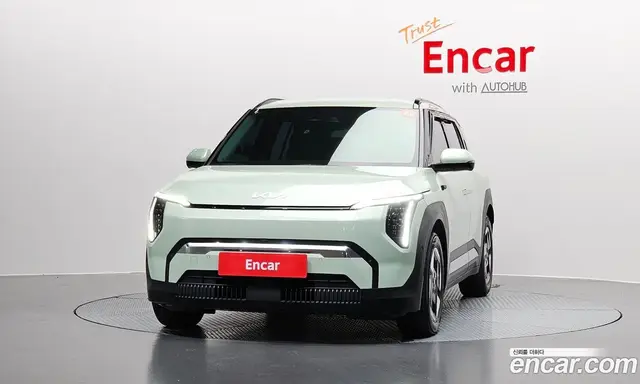 Kia EV3 2025 0.2 автомат (гидро), миниатюра 3