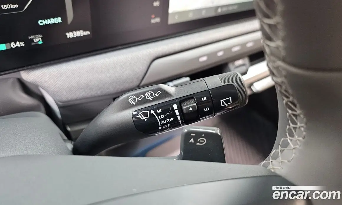 Kia EV3 2025 0.2 автомат (гидро), фото 28